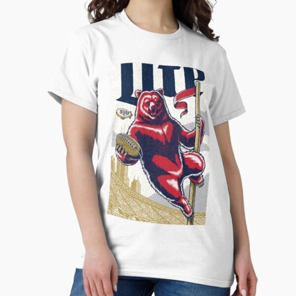 THE CHICAGO BEARS Classic T-Shirt
